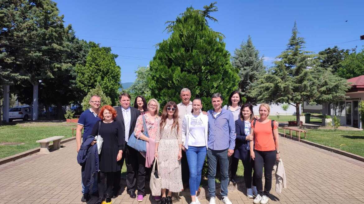 У посети братској школи