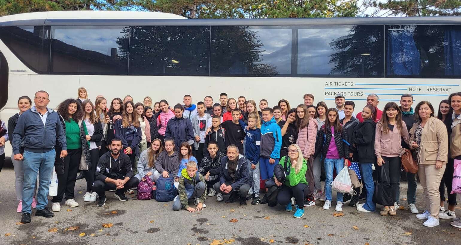 Посета братске школе