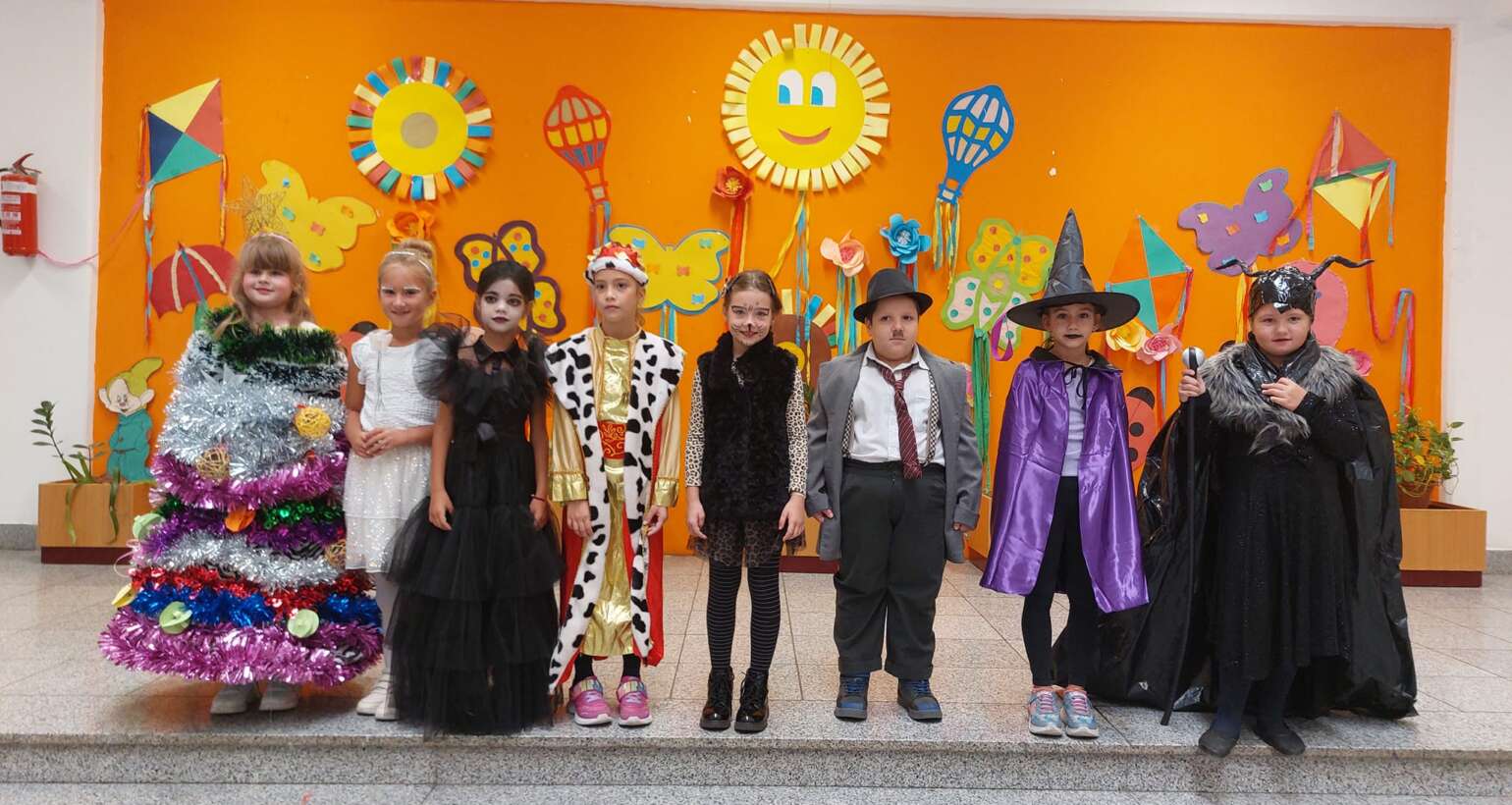 Маскенбал у школи