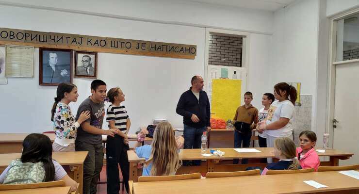 Писац у школи