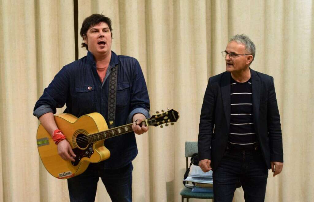 Дружење са писцем и музичарем