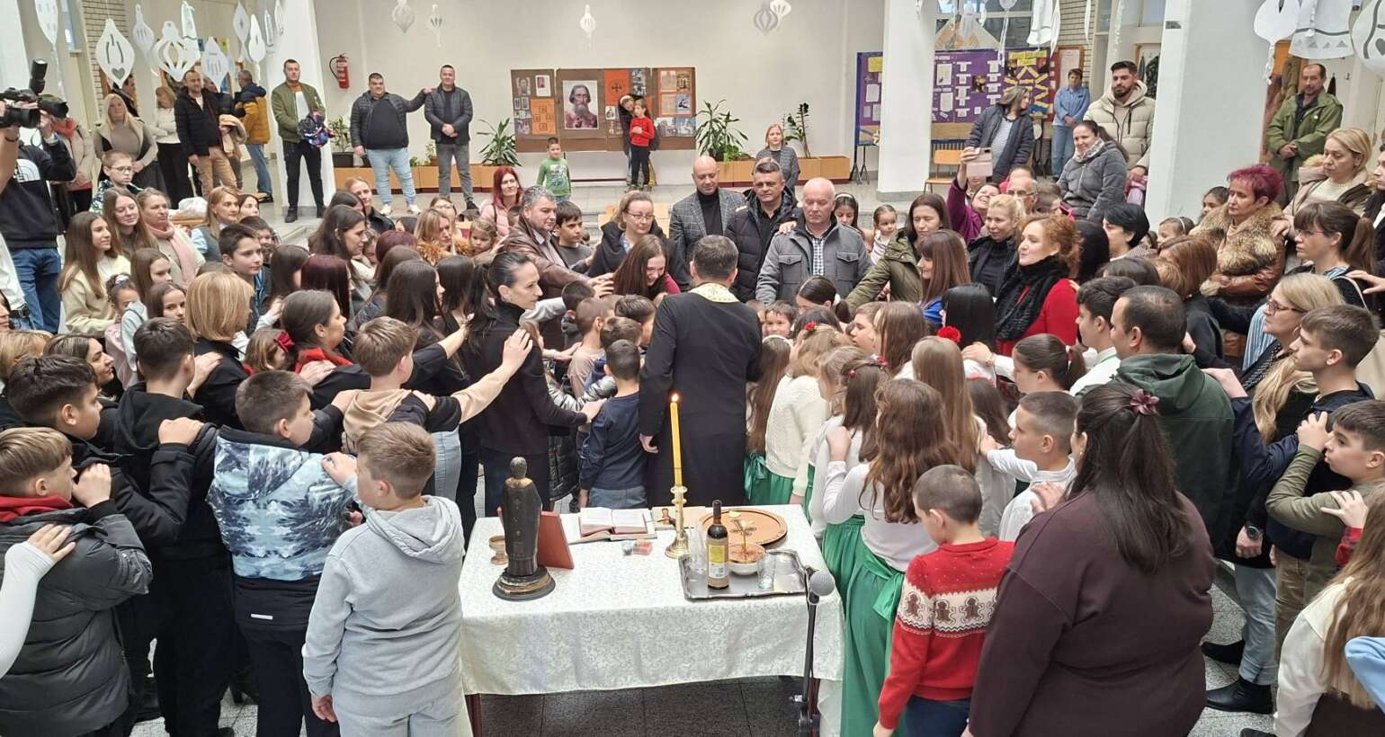 У духу Светосавља – обележена школска слава Свети Сава